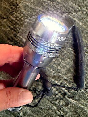 Intova LED Dive Torch Waterproof Scuba Flashlight Aluminum Tested
